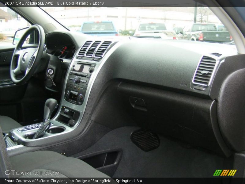 Dashboard of 2007 Acadia SLE AWD