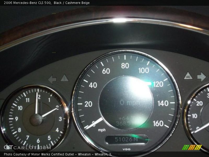 Black / Cashmere Beige 2006 Mercedes-Benz CLS 500