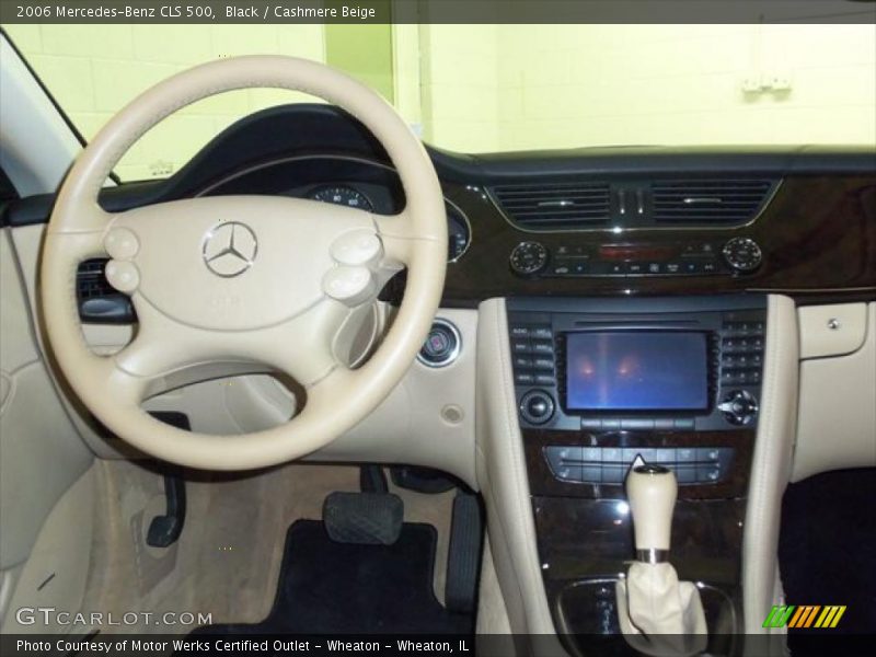 Black / Cashmere Beige 2006 Mercedes-Benz CLS 500
