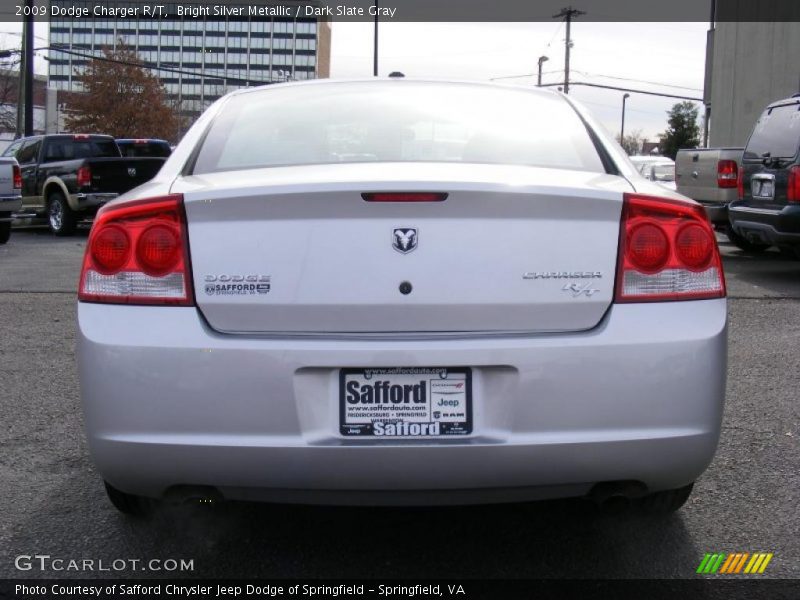 Bright Silver Metallic / Dark Slate Gray 2009 Dodge Charger R/T