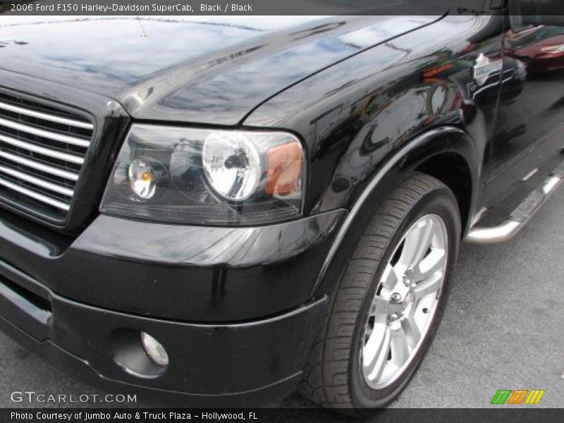 Black / Black 2006 Ford F150 Harley-Davidson SuperCab