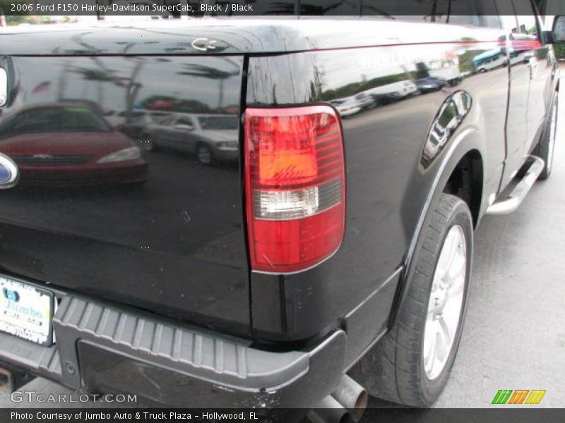 Black / Black 2006 Ford F150 Harley-Davidson SuperCab