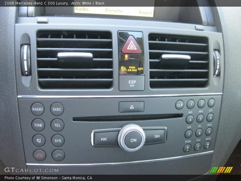 Controls of 2008 C 300 Luxury