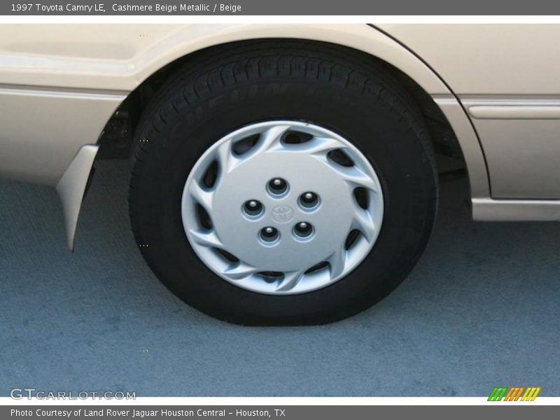 Cashmere Beige Metallic / Beige 1997 Toyota Camry LE