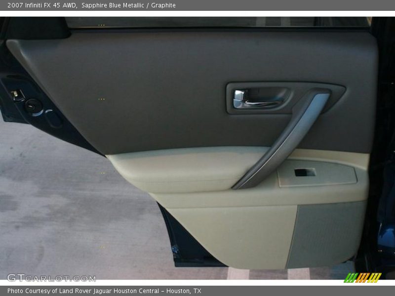Door Panel of 2007 FX 45 AWD