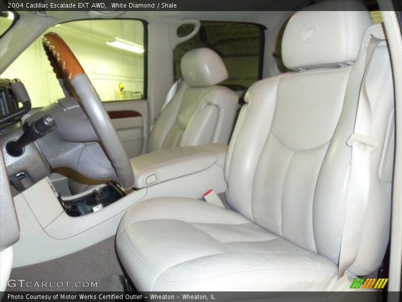  2004 Escalade EXT AWD Shale Interior