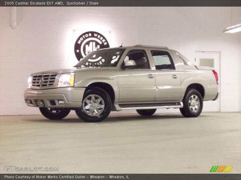 Quicksilver / Shale 2005 Cadillac Escalade EXT AWD