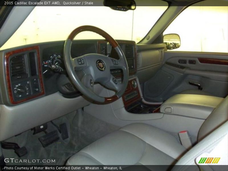 Quicksilver / Shale 2005 Cadillac Escalade EXT AWD