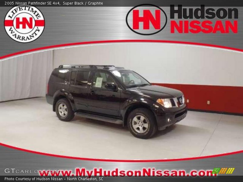 Super Black / Graphite 2005 Nissan Pathfinder SE 4x4