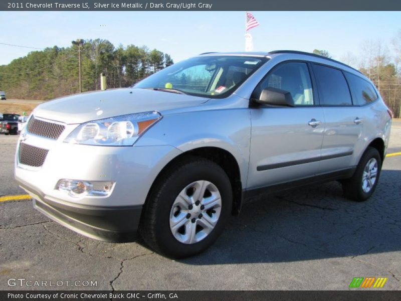 Silver Ice Metallic / Dark Gray/Light Gray 2011 Chevrolet Traverse LS