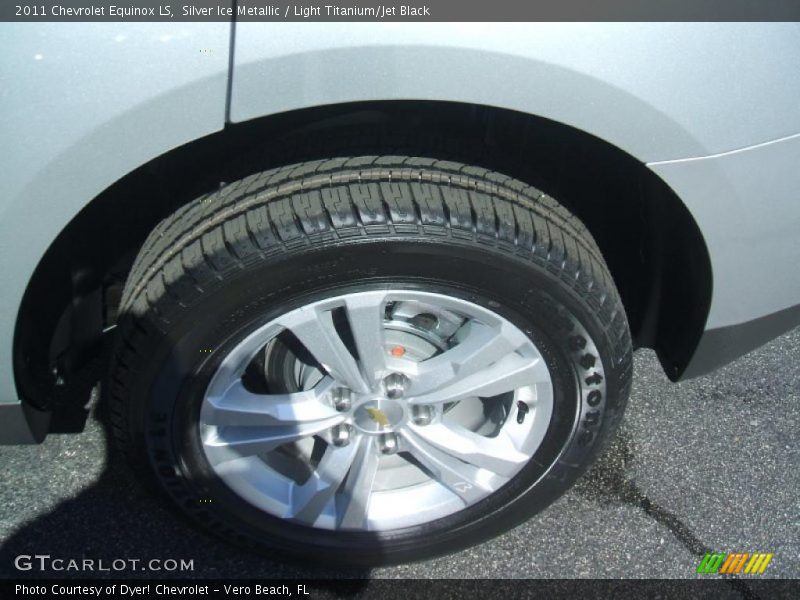 Silver Ice Metallic / Light Titanium/Jet Black 2011 Chevrolet Equinox LS