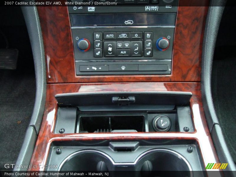 White Diamond / Ebony/Ebony 2007 Cadillac Escalade ESV AWD
