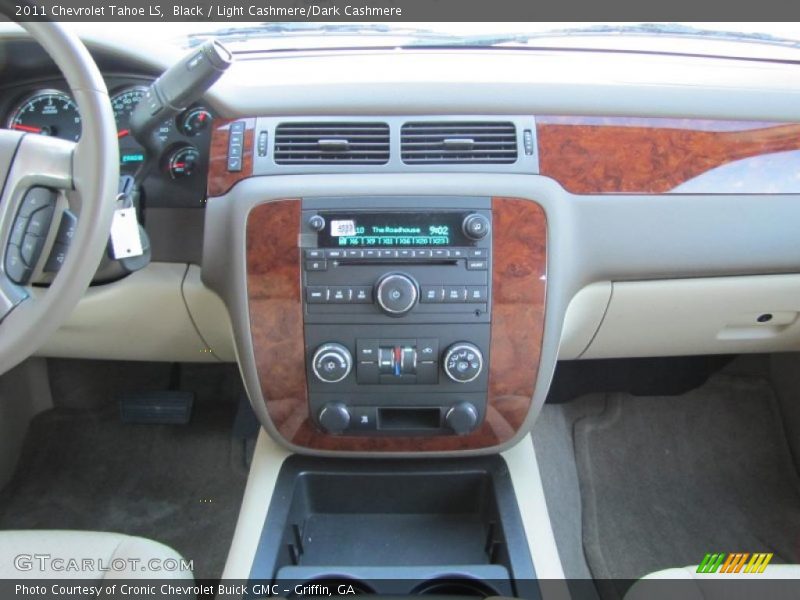 Dashboard of 2011 Tahoe LS