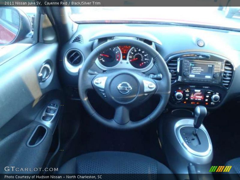 Cayenne Red / Black/Silver Trim 2011 Nissan Juke SV