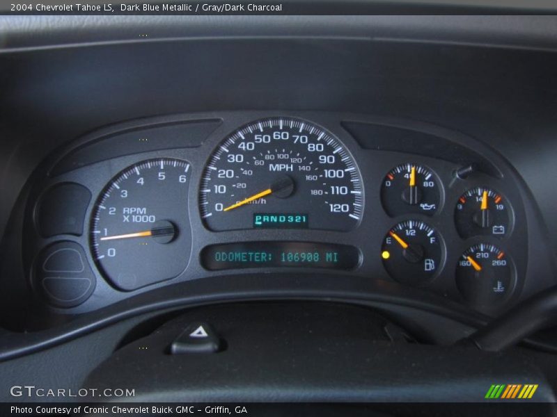 Dark Blue Metallic / Gray/Dark Charcoal 2004 Chevrolet Tahoe LS
