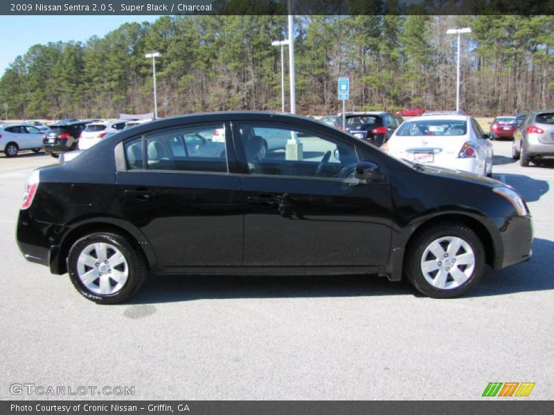 Super Black / Charcoal 2009 Nissan Sentra 2.0 S