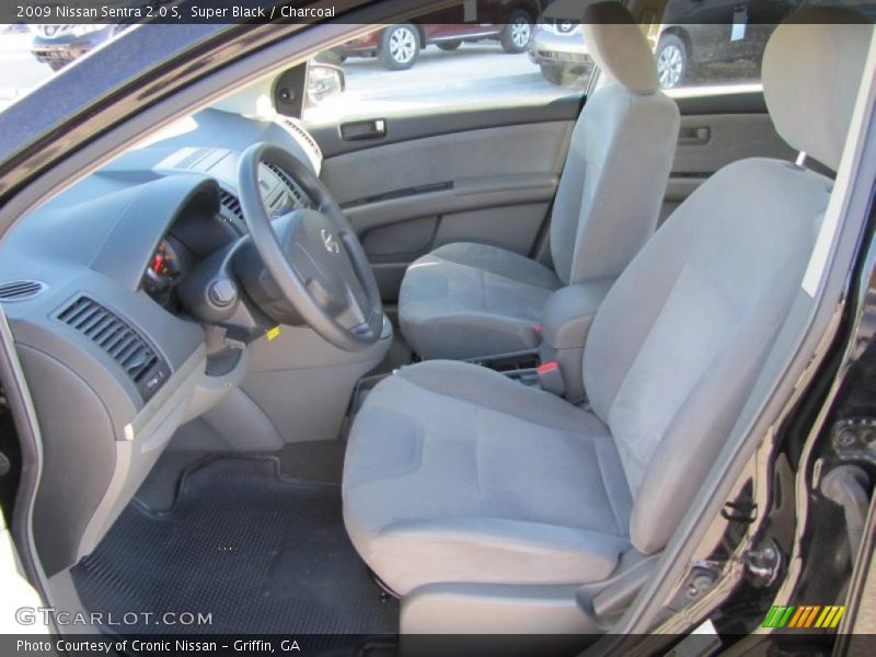 Super Black / Charcoal 2009 Nissan Sentra 2.0 S