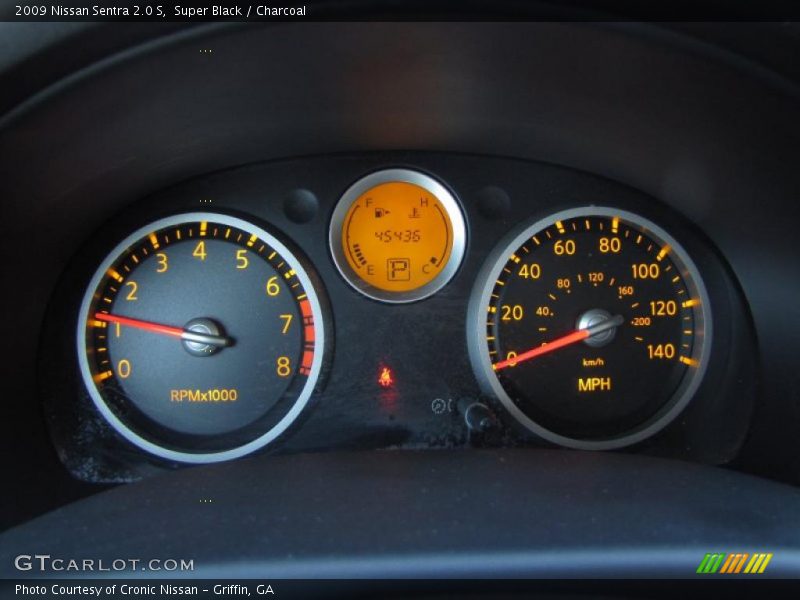 Super Black / Charcoal 2009 Nissan Sentra 2.0 S