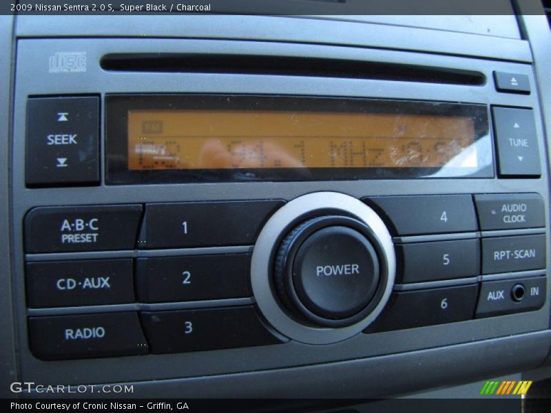 Super Black / Charcoal 2009 Nissan Sentra 2.0 S