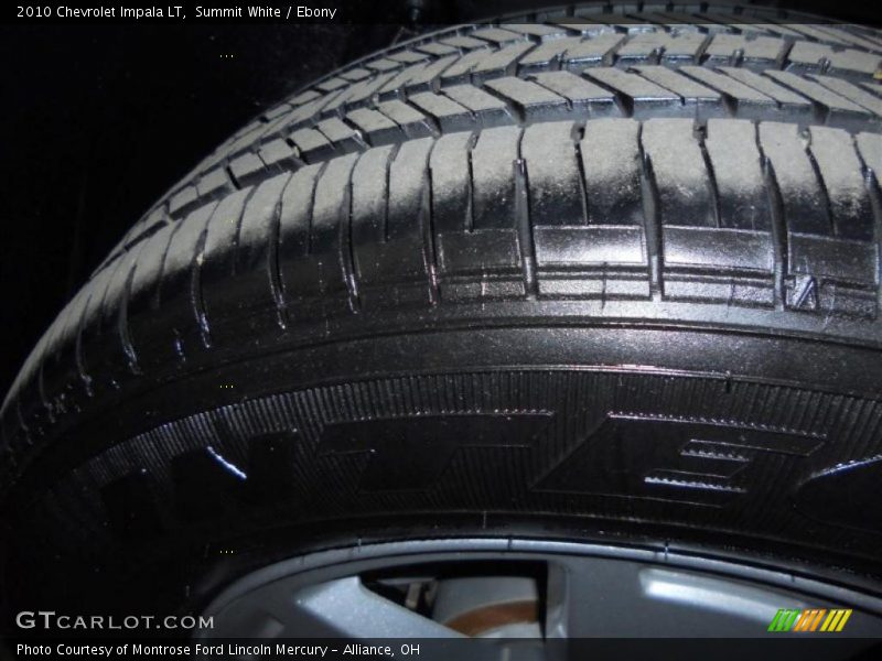 Summit White / Ebony 2010 Chevrolet Impala LT