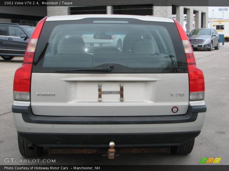 Moondust / Taupe 2001 Volvo V70 2.4