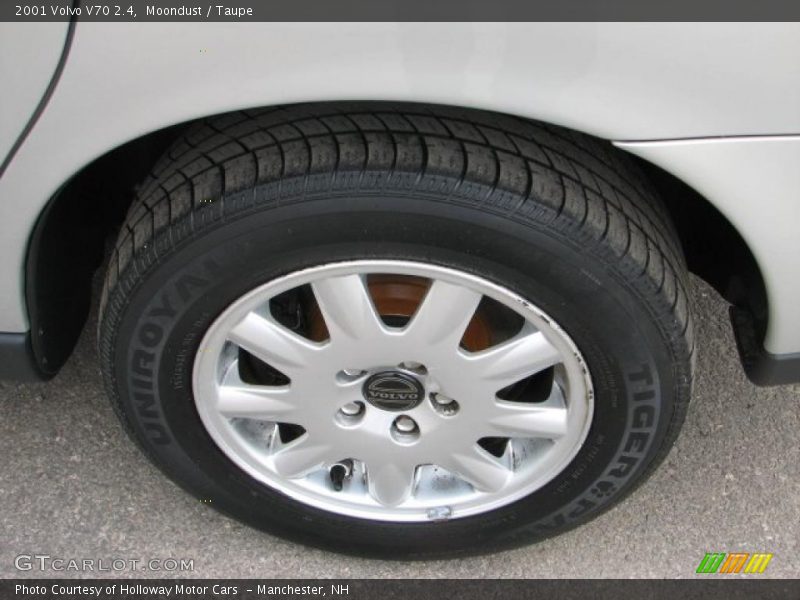 Moondust / Taupe 2001 Volvo V70 2.4
