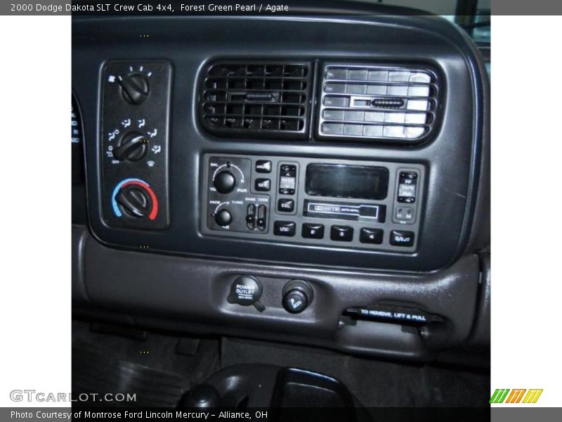 Controls of 2000 Dakota SLT Crew Cab 4x4