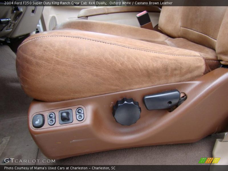Controls of 2004 F350 Super Duty King Ranch Crew Cab 4x4 Dually