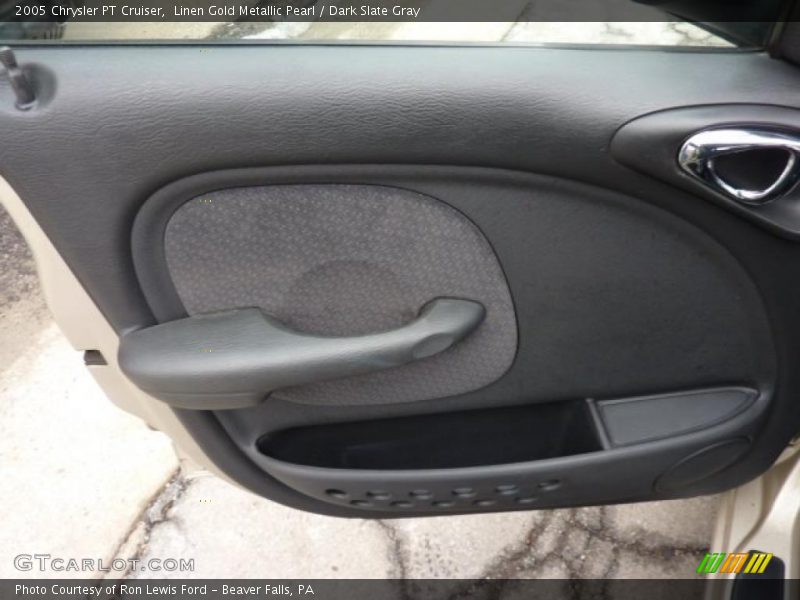 Linen Gold Metallic Pearl / Dark Slate Gray 2005 Chrysler PT Cruiser