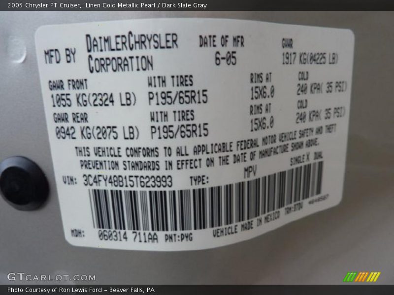 Linen Gold Metallic Pearl / Dark Slate Gray 2005 Chrysler PT Cruiser