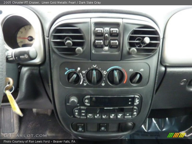 Linen Gold Metallic Pearl / Dark Slate Gray 2005 Chrysler PT Cruiser