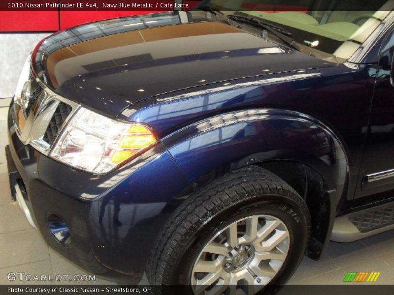 Navy Blue Metallic / Cafe Latte 2010 Nissan Pathfinder LE 4x4