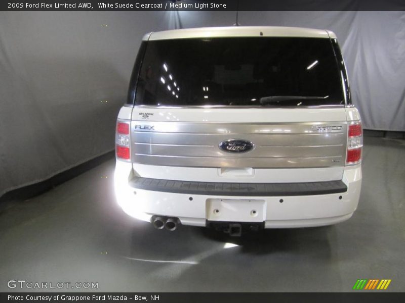 White Suede Clearcoat / Medium Light Stone 2009 Ford Flex Limited AWD