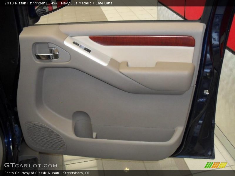 Navy Blue Metallic / Cafe Latte 2010 Nissan Pathfinder LE 4x4