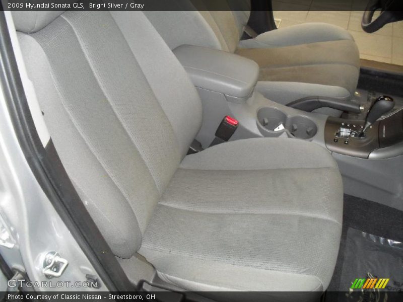 Bright Silver / Gray 2009 Hyundai Sonata GLS