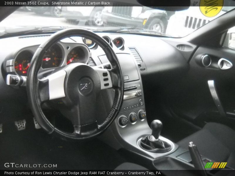 Silverstone Metallic / Carbon Black 2003 Nissan 350Z Coupe