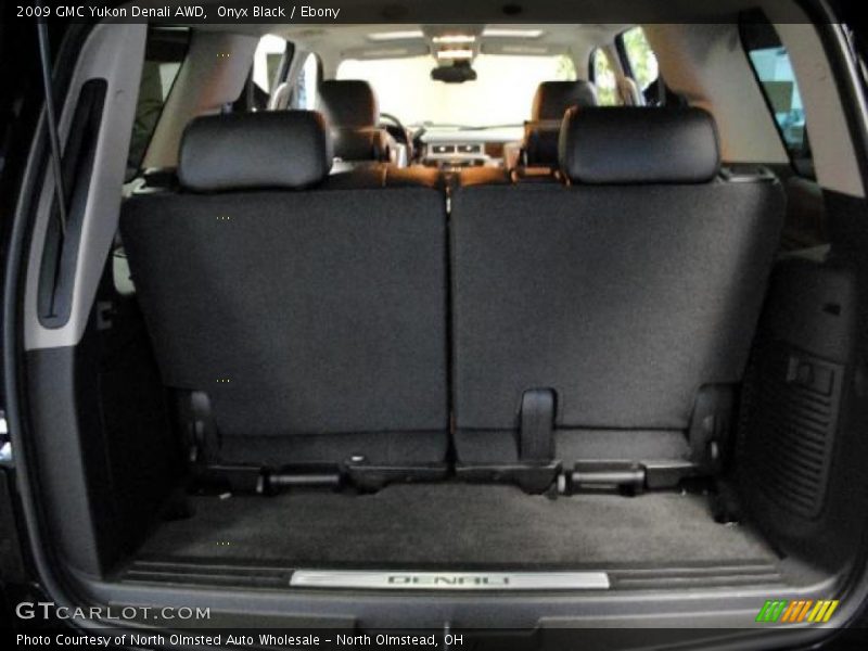 Onyx Black / Ebony 2009 GMC Yukon Denali AWD