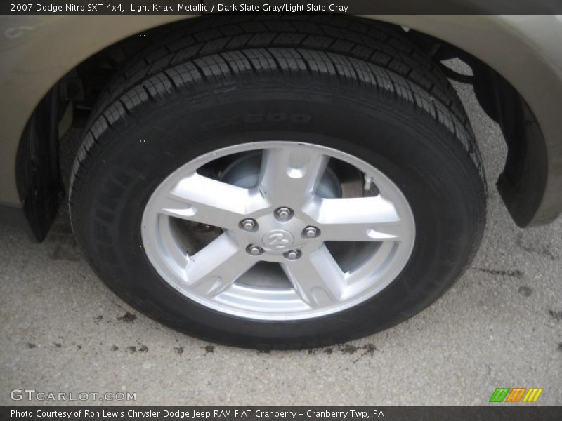 Light Khaki Metallic / Dark Slate Gray/Light Slate Gray 2007 Dodge Nitro SXT 4x4