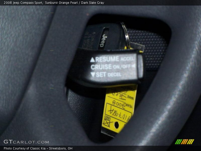 Sunburst Orange Pearl / Dark Slate Gray 2008 Jeep Compass Sport