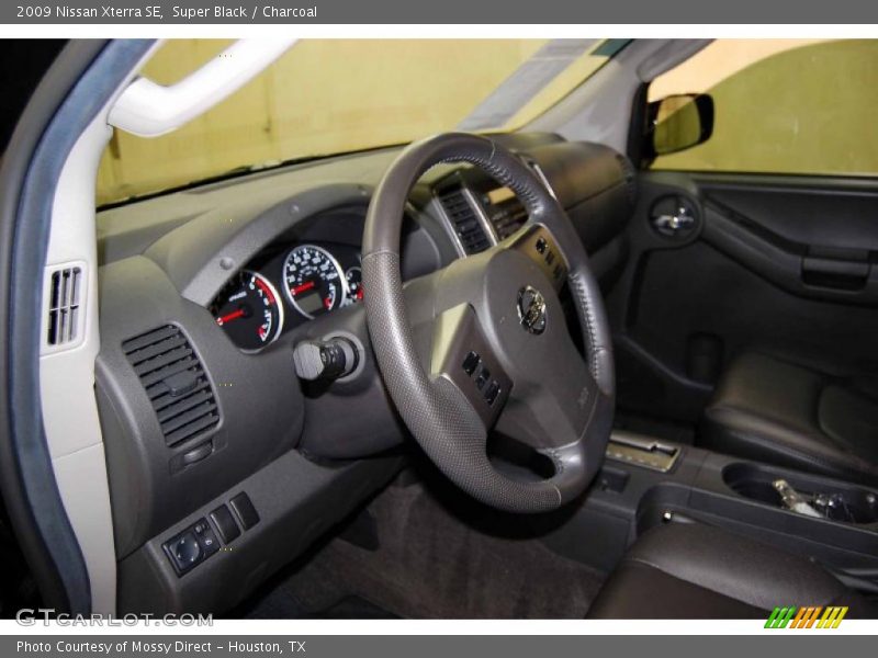 Super Black / Charcoal 2009 Nissan Xterra SE