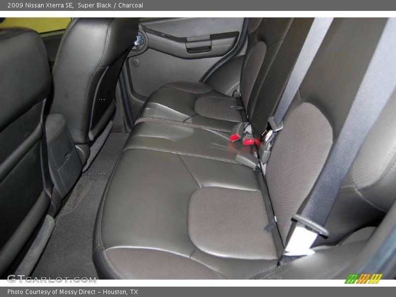 Super Black / Charcoal 2009 Nissan Xterra SE