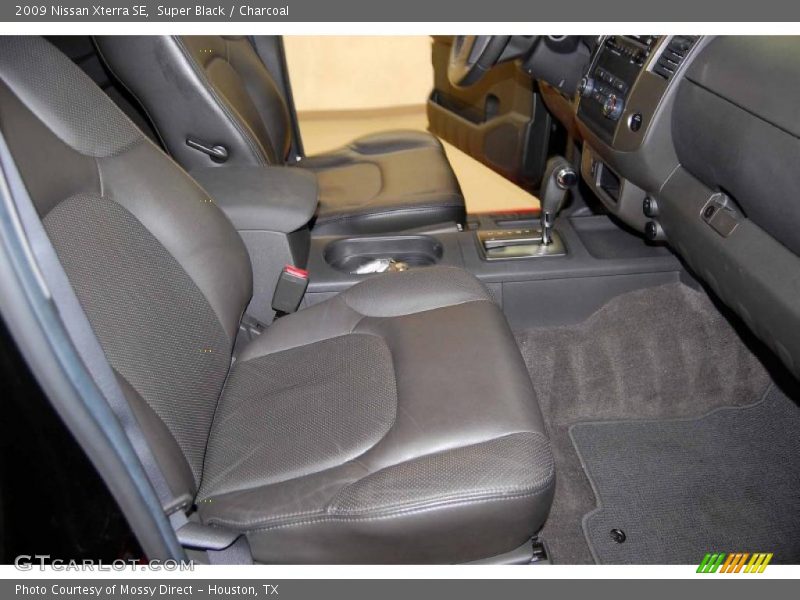 Super Black / Charcoal 2009 Nissan Xterra SE
