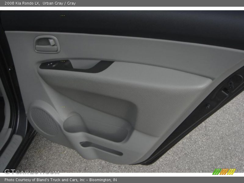Urban Gray / Gray 2008 Kia Rondo LX