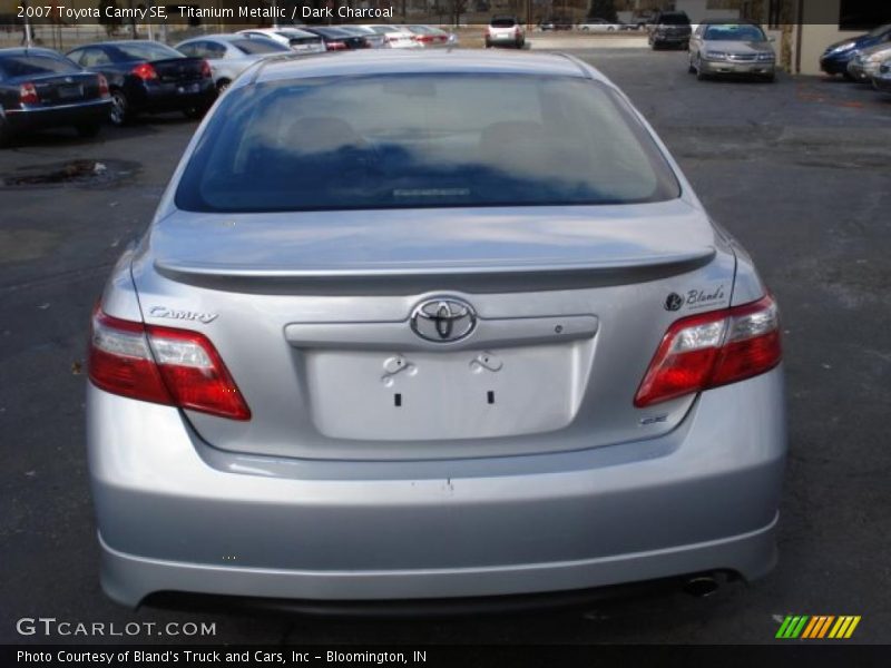 Titanium Metallic / Dark Charcoal 2007 Toyota Camry SE