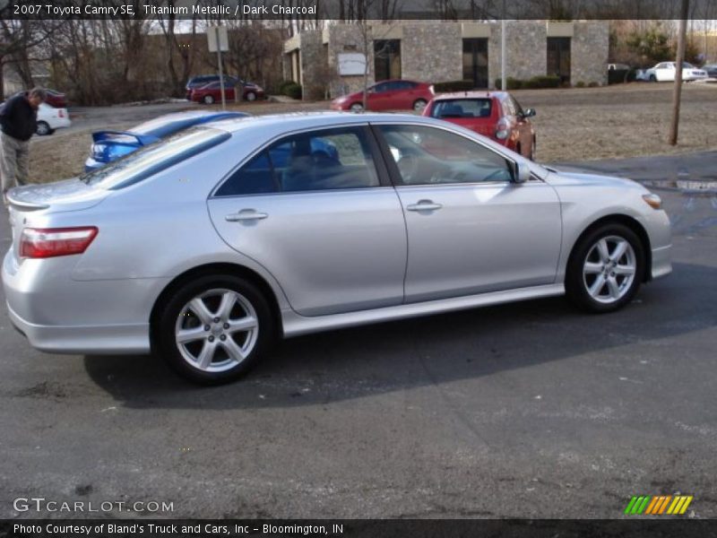 Titanium Metallic / Dark Charcoal 2007 Toyota Camry SE