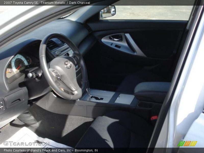 Titanium Metallic / Dark Charcoal 2007 Toyota Camry SE