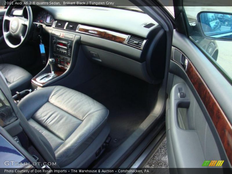 Brilliant Black / Tungsten Grey 2001 Audi A6 2.8 quattro Sedan