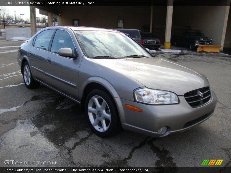 Sterling Mist Metallic / Frost 2000 Nissan Maxima SE
