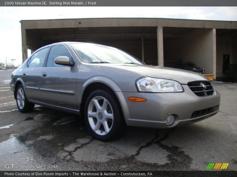 Sterling Mist Metallic / Frost 2000 Nissan Maxima SE
