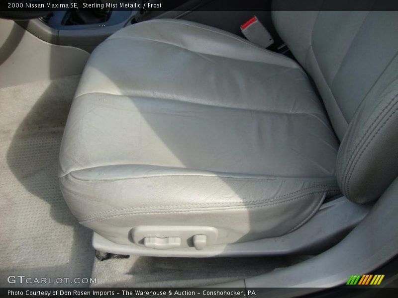 Sterling Mist Metallic / Frost 2000 Nissan Maxima SE